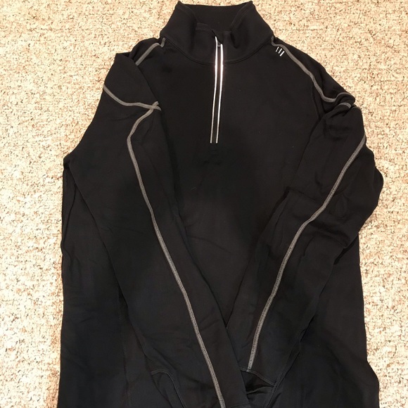 lululemon athletica Other - Men’s lululemon half zip
